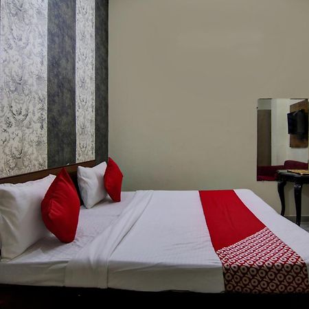 Hotel Yash House New Delhi Exterior foto