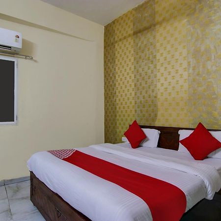 Hotel Yash House New Delhi Exterior foto