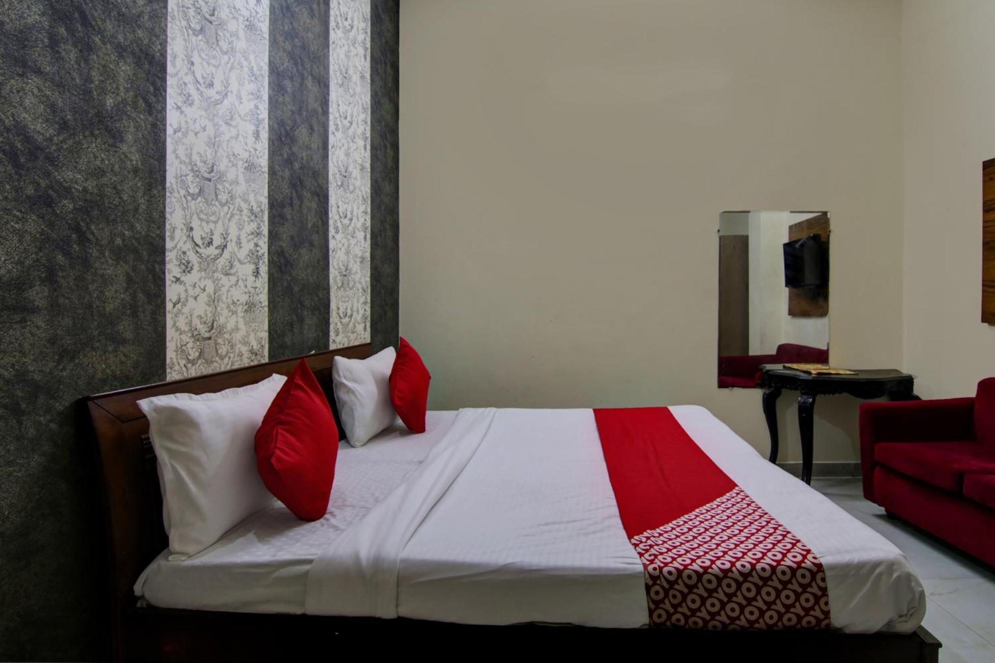 Hotel Yash House New Delhi Exterior foto
