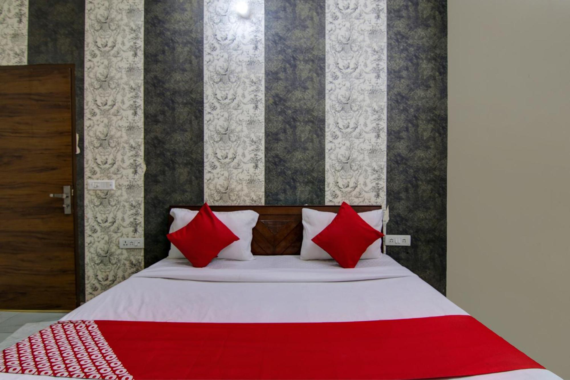 Hotel Yash House New Delhi Exterior foto