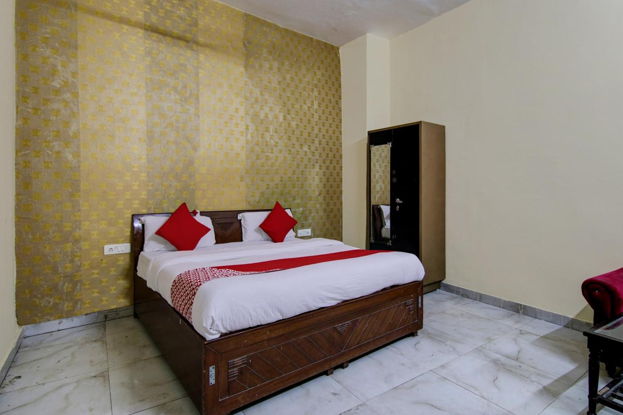 Hotel Yash House New Delhi Exterior foto